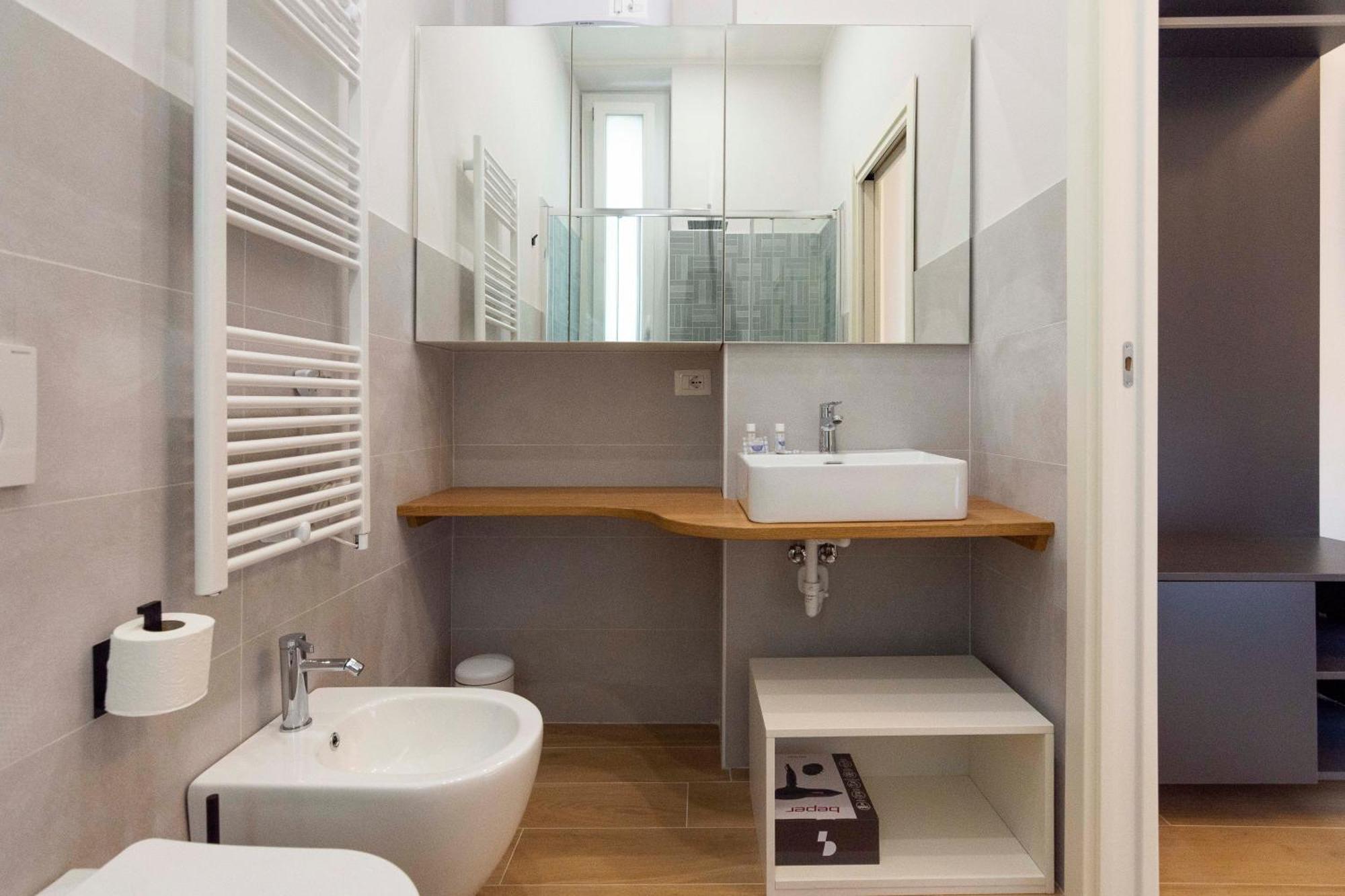 Italianflat - Navigli Suite Милан Экстерьер фото