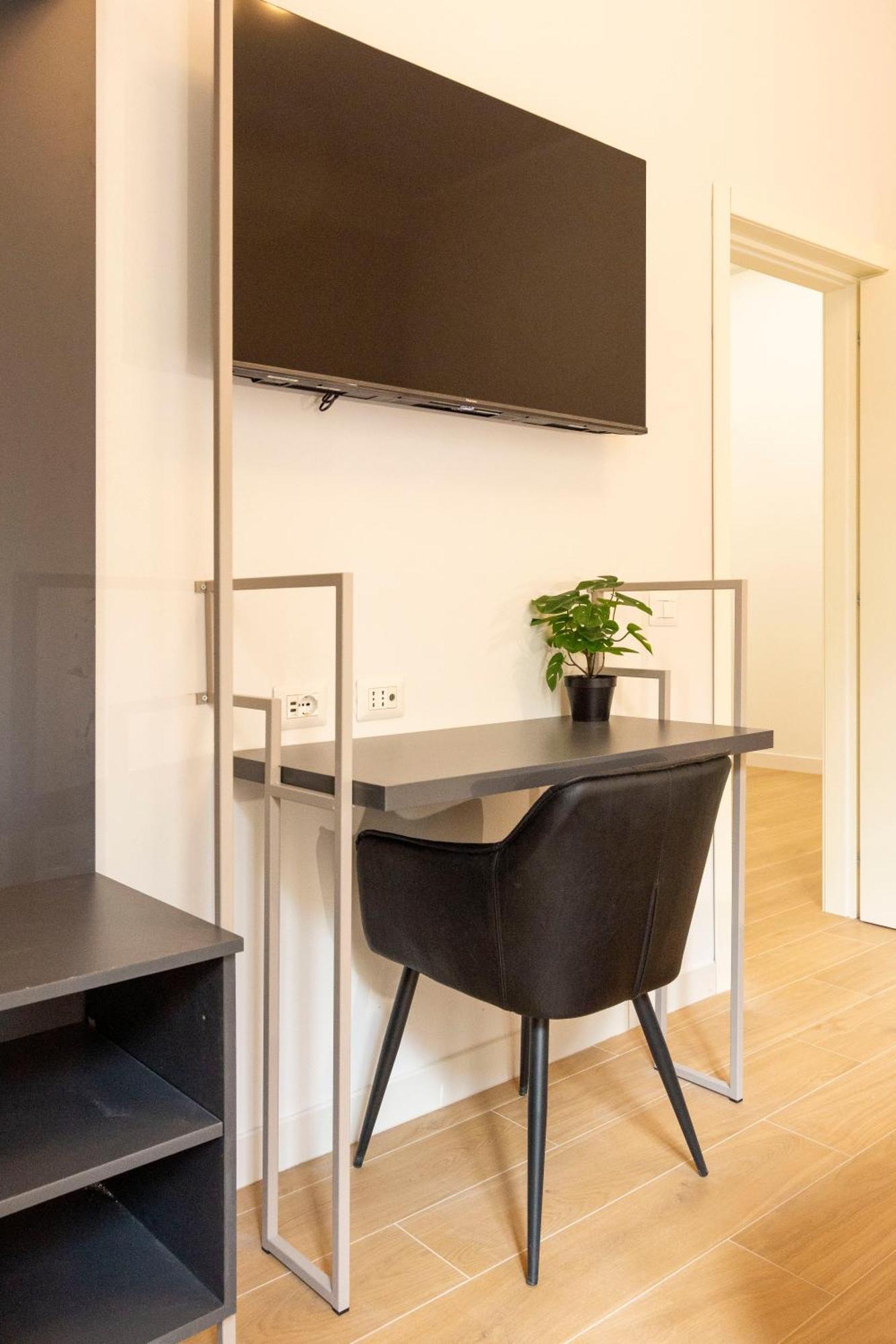 Italianflat - Navigli Suite Милан Экстерьер фото